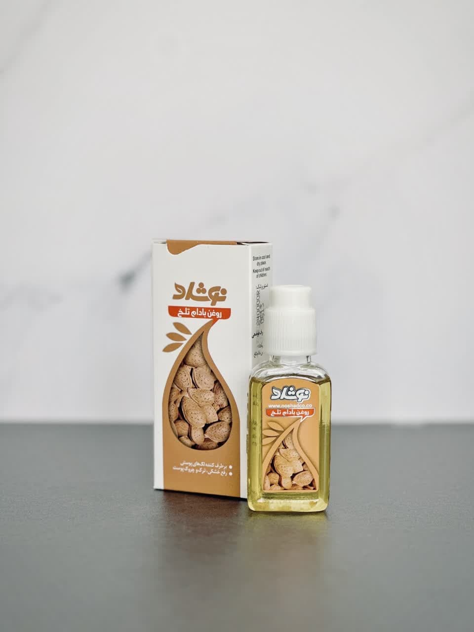 روغن بادام تلخ نوشاد 02 حجم 37 میلی لیتر