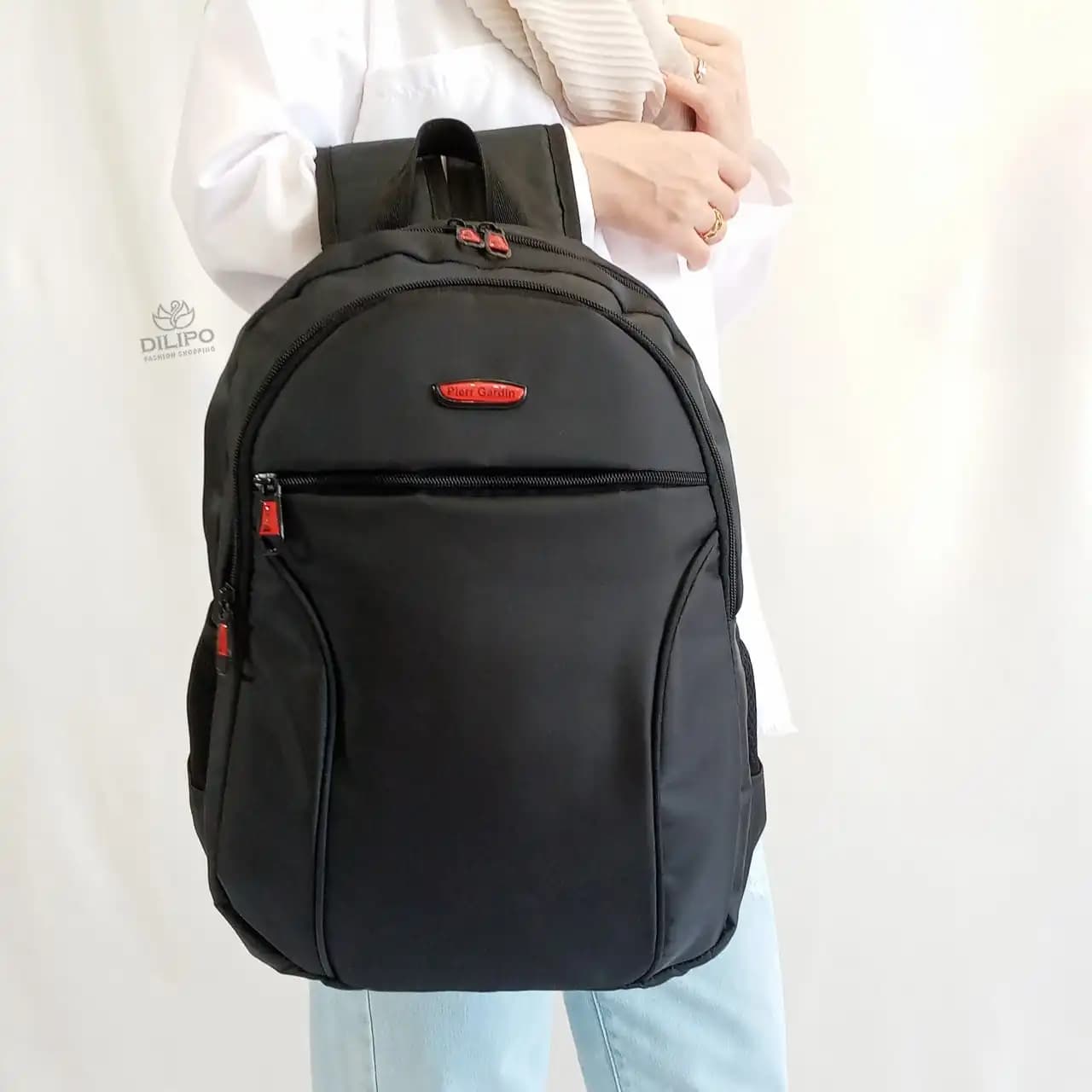 کوله پشتی مشکی طرح پیرکاردین تامارا 2390 — تصویر ۲