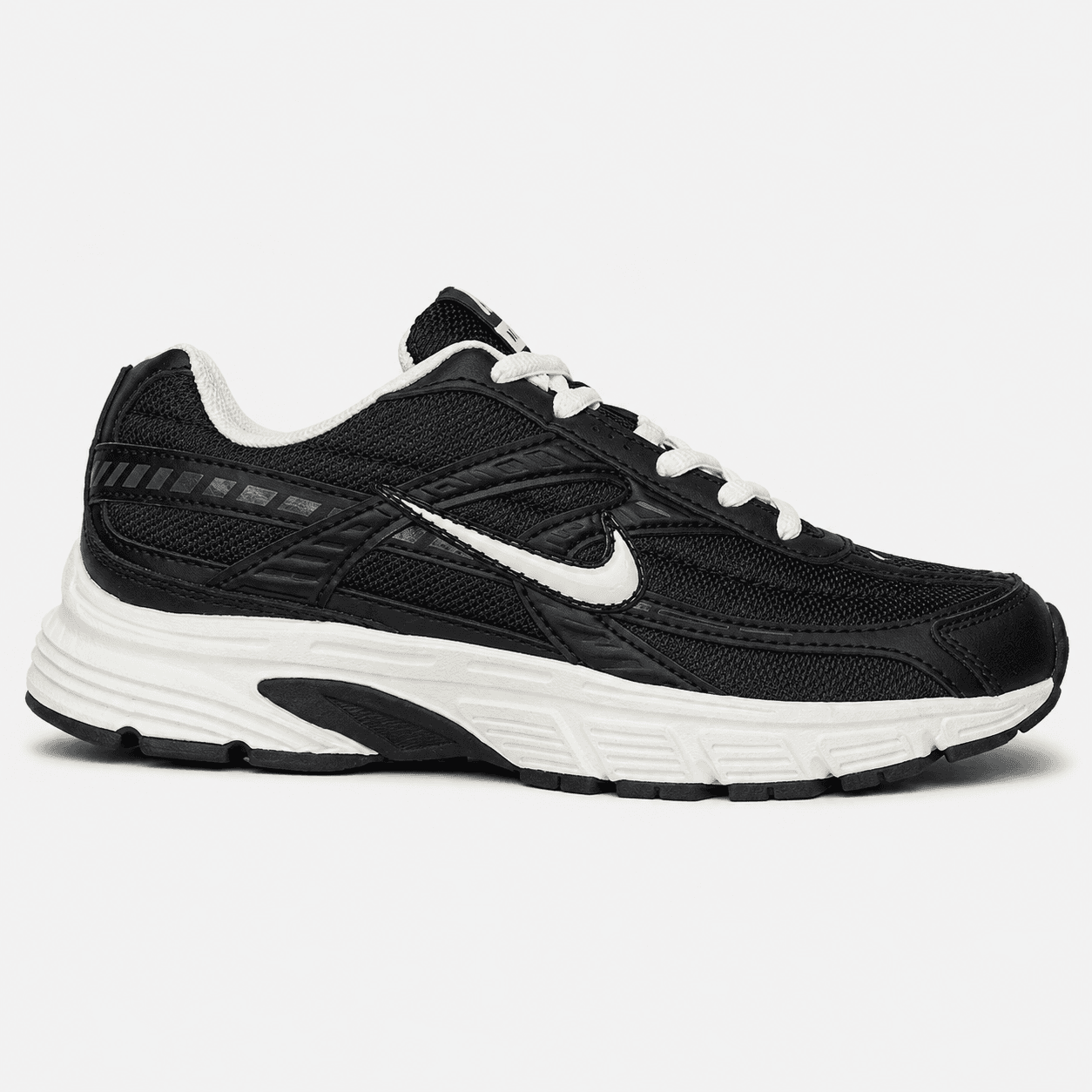 کتونی نایک اینیشیتور مشکی سفید Nike Initiator Black & White