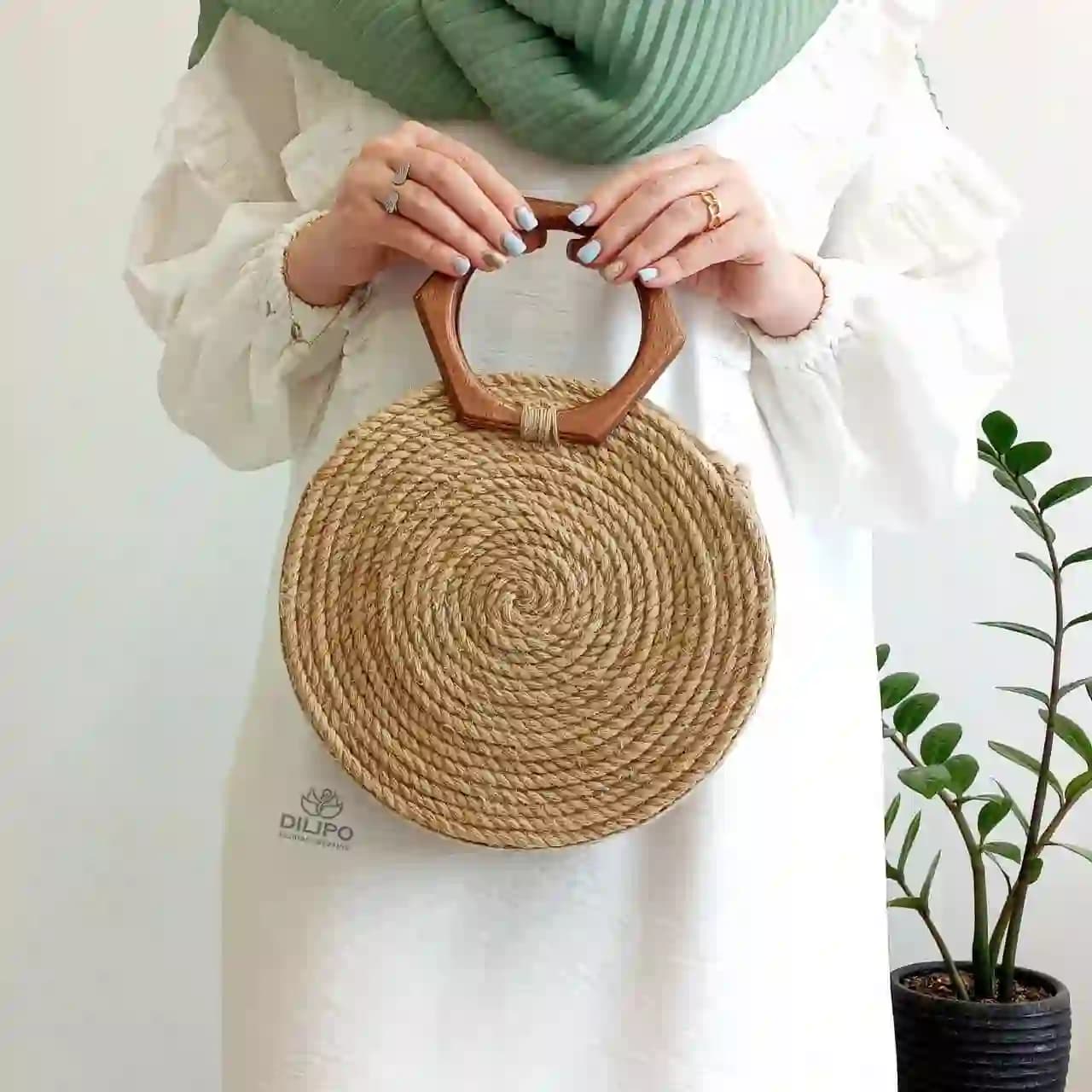 کیف دستی و دوشی گرد کنفی آنیس 2353 — تصویر ۳