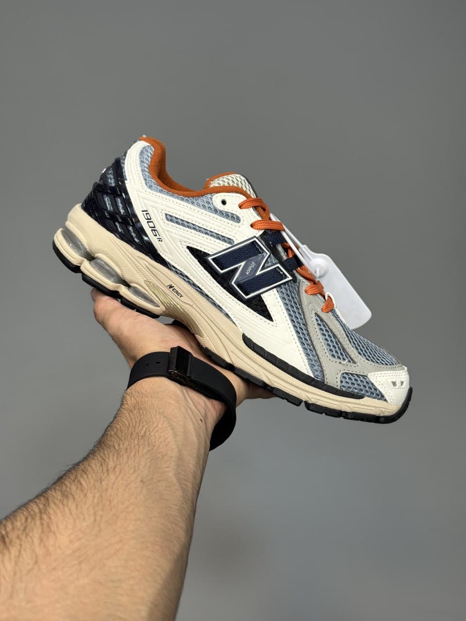 کتونی نیوبالانس 1906R کرم آجری New Balance 1906R Exclusive Blacktop Mindful Grey — تصویر ۲