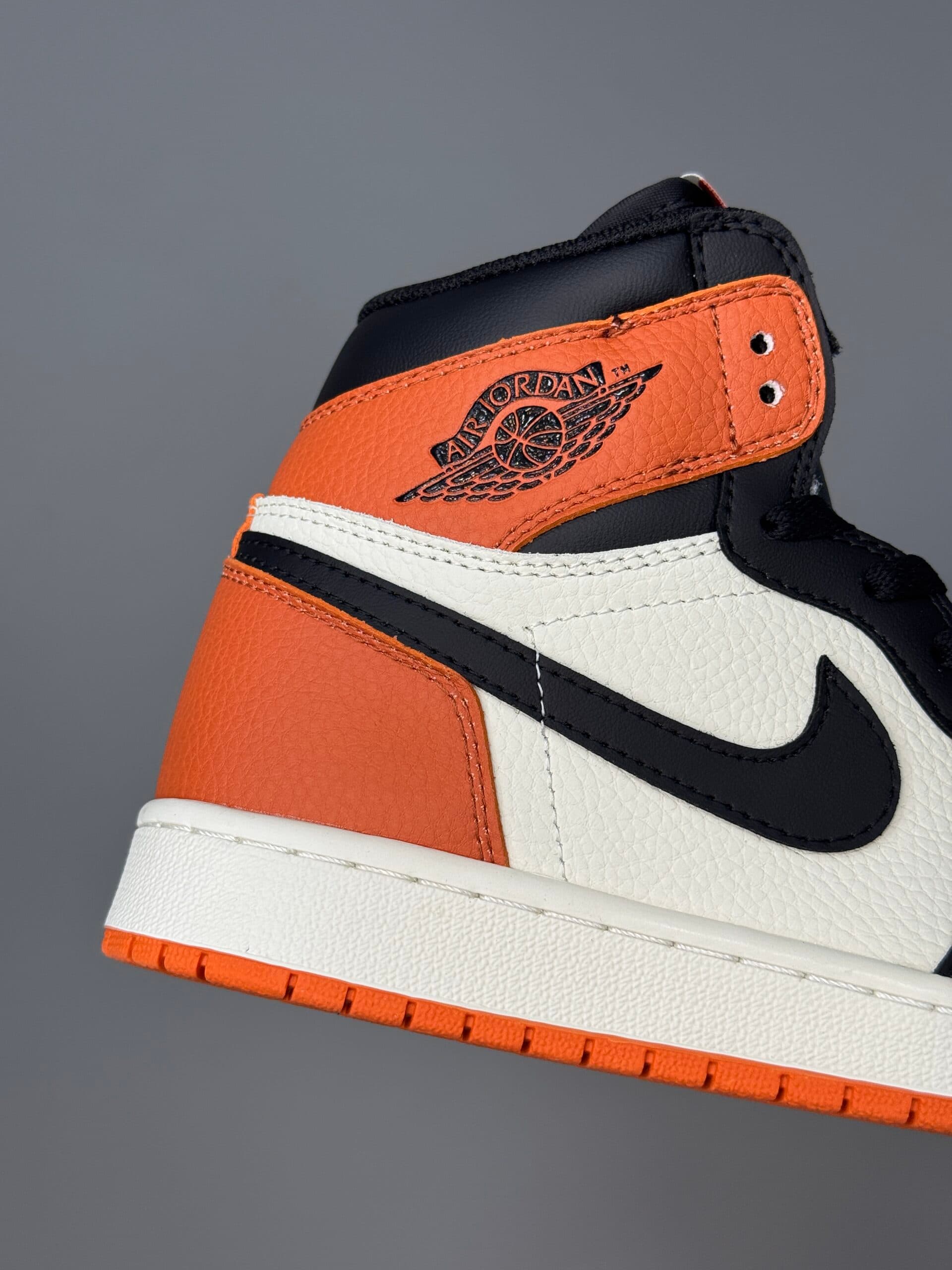 کتونی جردن وان ساقدار نارنجی مشکی Air Jordan 1 High Shattered Backboard — تصویر ۶