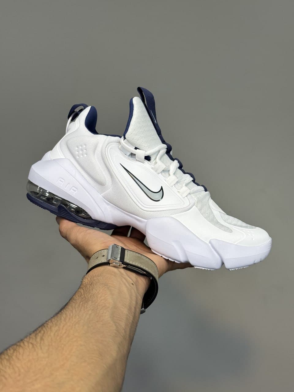 کتونی نایک ایرمکس آلفا ساویج سفید سورمه ای Nike Air Max Alpha Savage — تصویر ۲