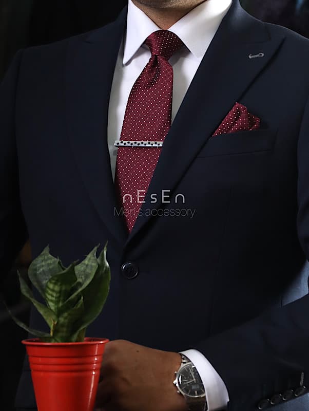 کراوات و پوشت NESEN – طرح خالدار قرمز T201