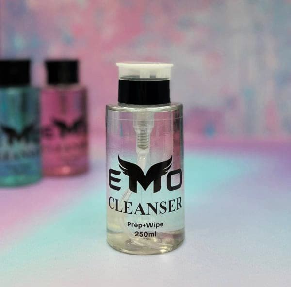 کلینزر پمپی امو EMO 250ML ناخن