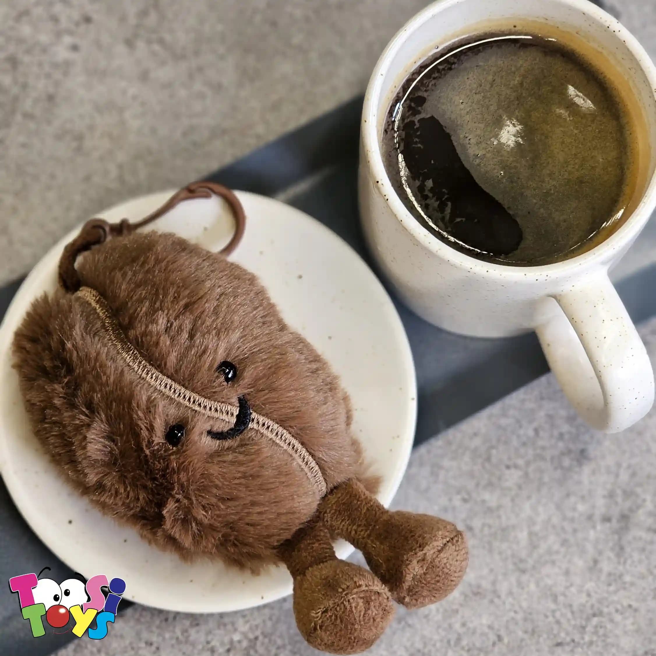 عروسک آویز جاکلیدی قهوه