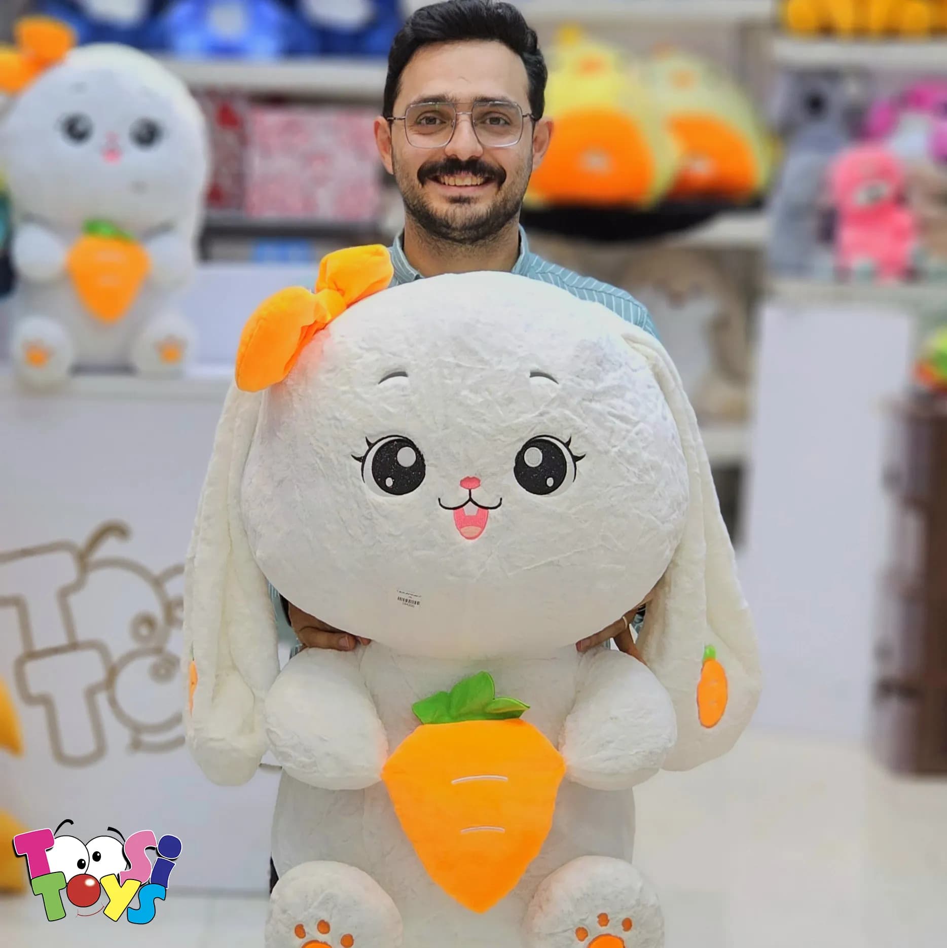 عروسک خرگوش هویج و توت فرنگی — تصویر ۴