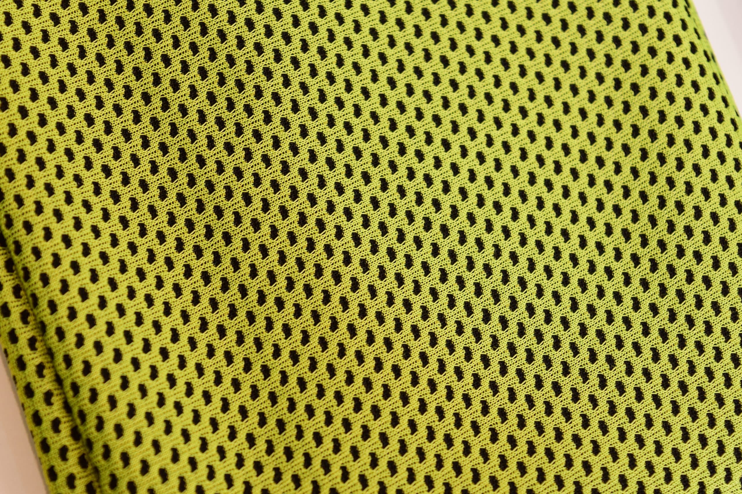 حوله خنک کننده ورزشی مدل Cooling Towel — تصویر ۳