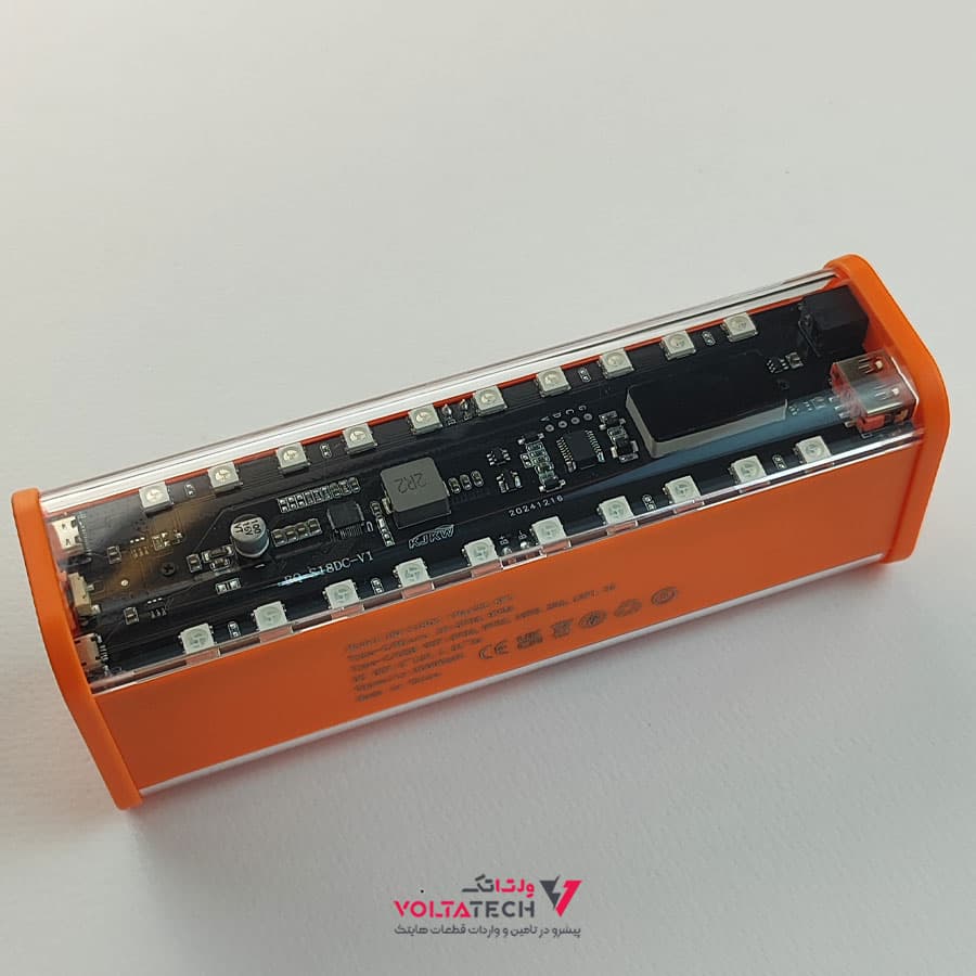 کیس پاوربانک Transparent فست شارژ 8 باتری 22.5W با خروجی 5-12 ولت DC مدل BQ-S18DC(نارنجی) — تصویر ۴