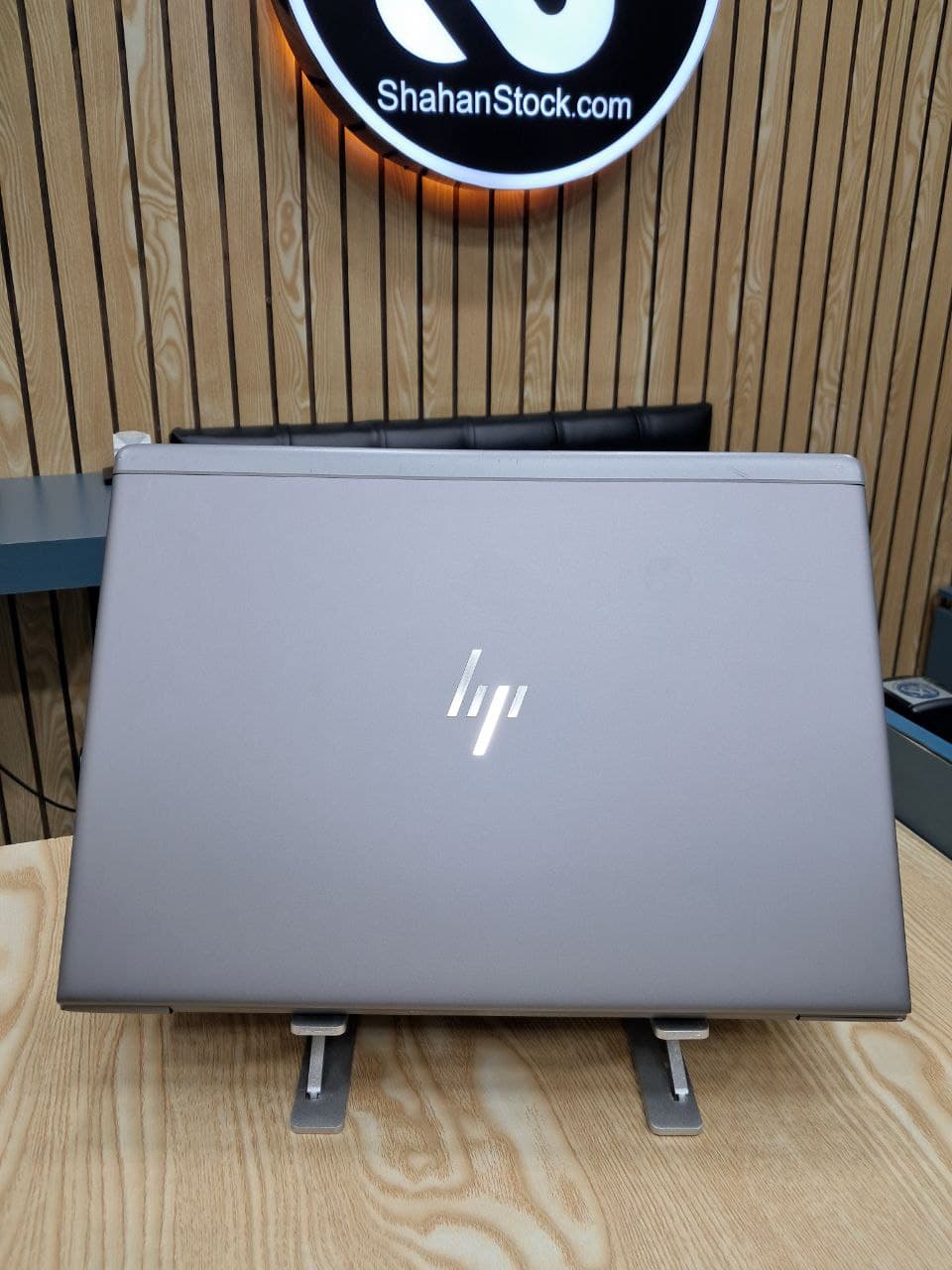 لپ تاپ استوک اچ پی HP Zbook 14U G6 i7 VGA 4G WX3200 نسل 8 — تصویر ۳