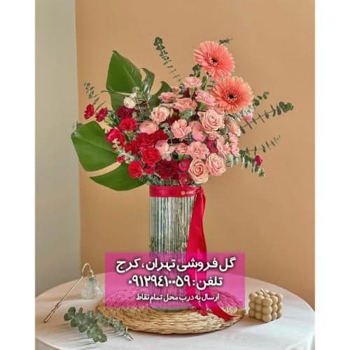 دسته گل مناسب هدیه برای پسر ۲۵ ساله 10722