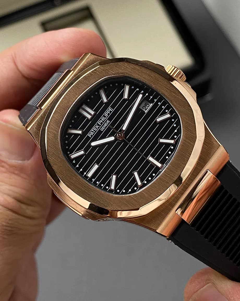 ساعت پتک فیلیپ ناتلیوس موتور اتوماتیک مردانه Patek Philippe مشکی طلایی — تصویر ۲