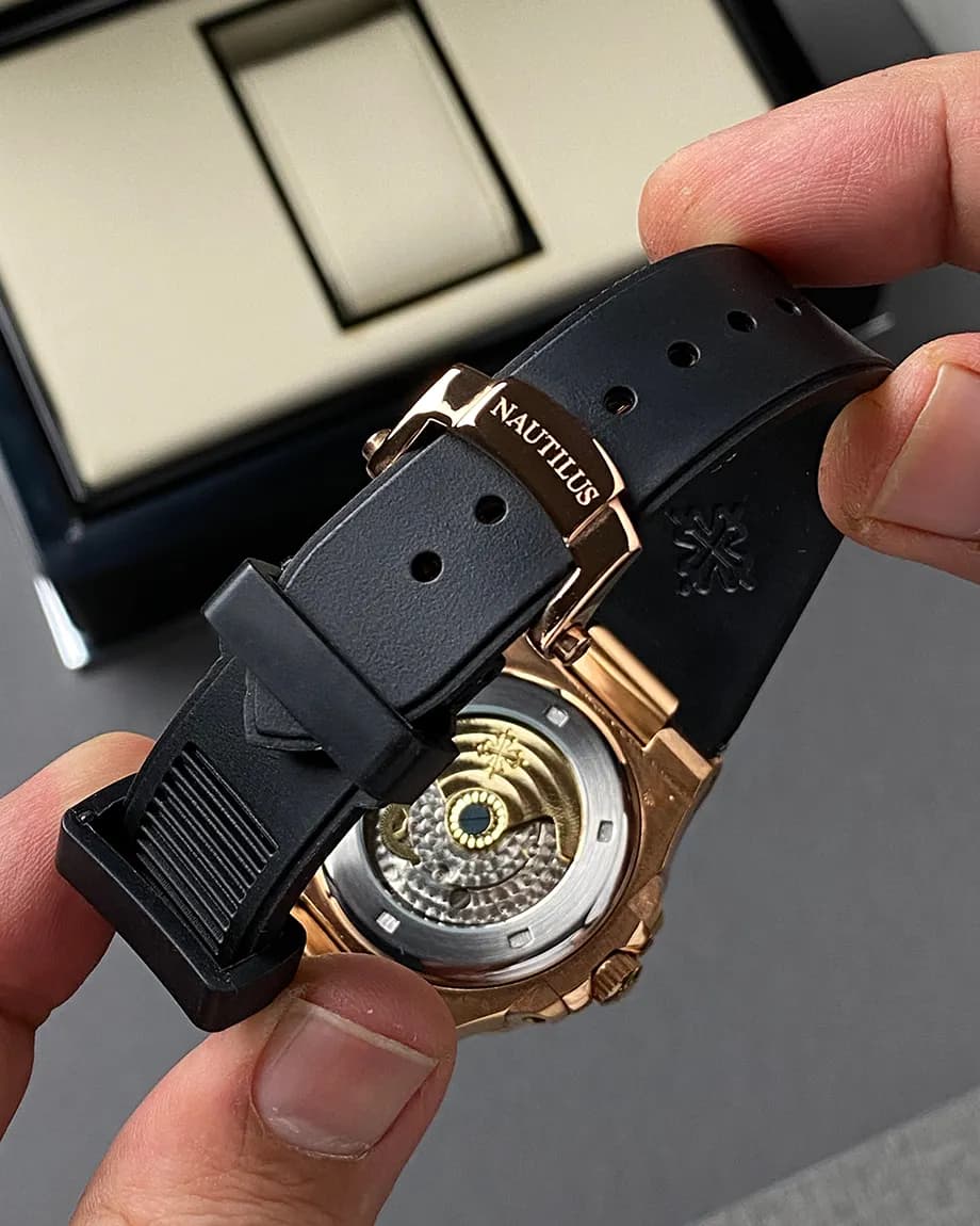 ساعت پتک فیلیپ ناتلیوس موتور اتوماتیک مردانه Patek Philippe مشکی طلایی — تصویر ۵