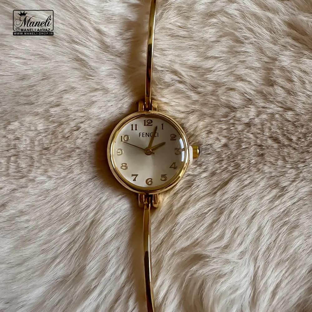 ساعت زنانه ظریف صفحه گرد FENDI — تصویر ۳