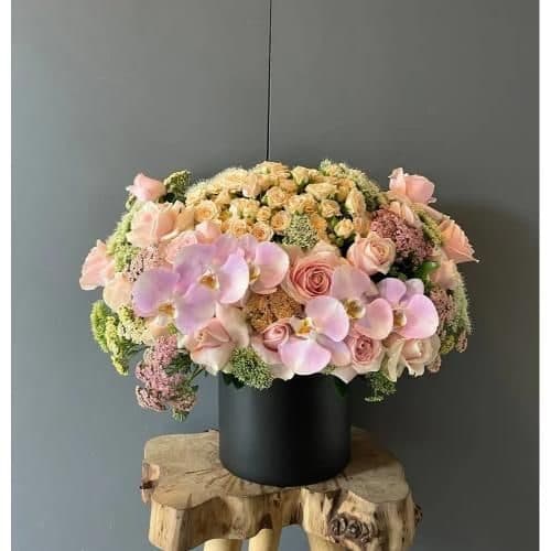 گل فروشی اطراف شرکت سانارا سیستم محله جنت آباد تهران t7612