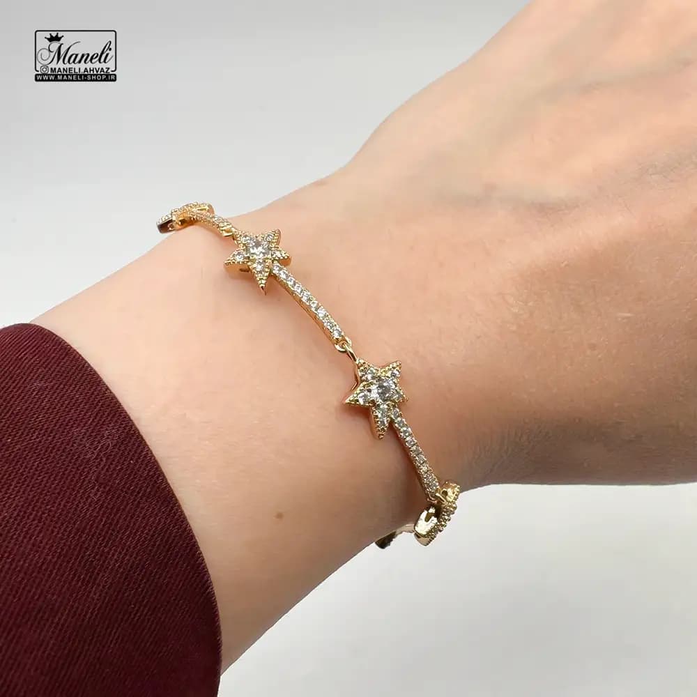 دستبند زنانه ژوپینگ با طرح ستاره نگین دار