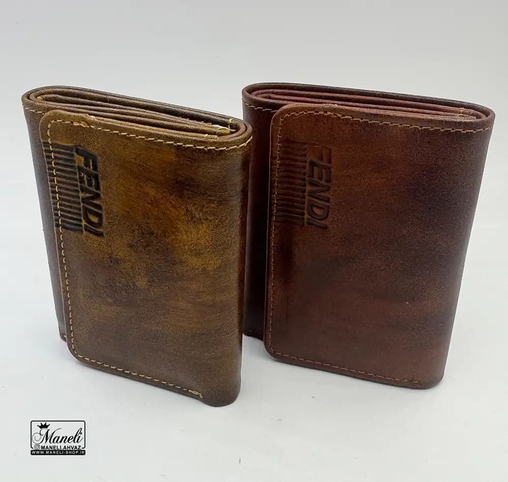 کیف پول دلاری ساده قهوه ای FENDI — تصویر ۷