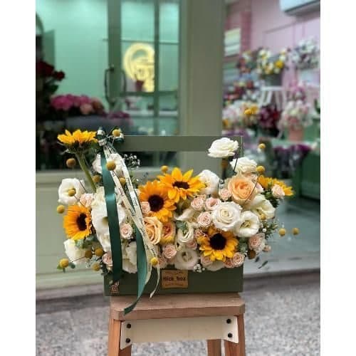 گل فروشی اطراف بانک صادرات محله مهران تهران t7527