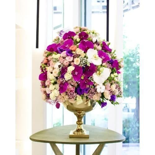 گل فروشی اطراف بانک خاورمیانه محله الهیه تهران t7458