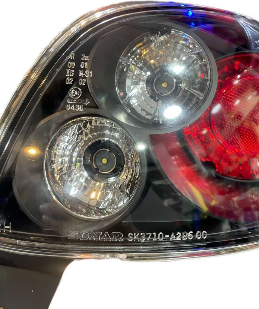 چراغ خطر سونار 206 تایوان — تصویر ۲