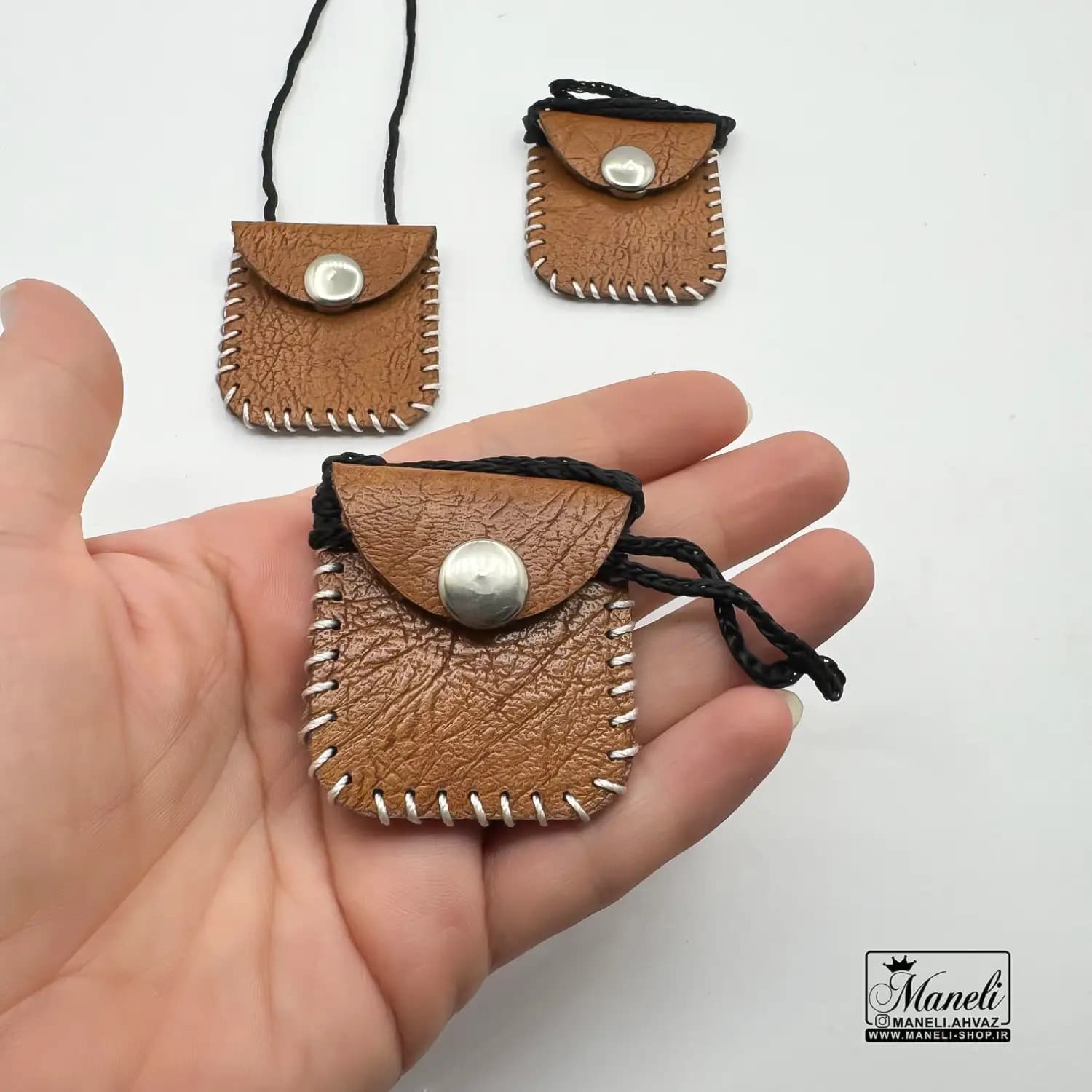 کیف دعا (گردنبند چرم )دعای حرز — تصویر ۲