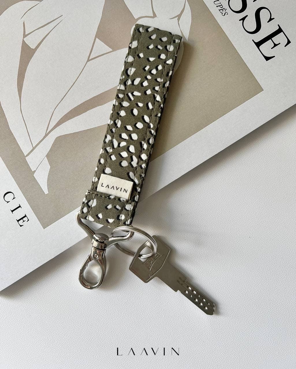 لنیارد ( Lanyard ) – کد 8000