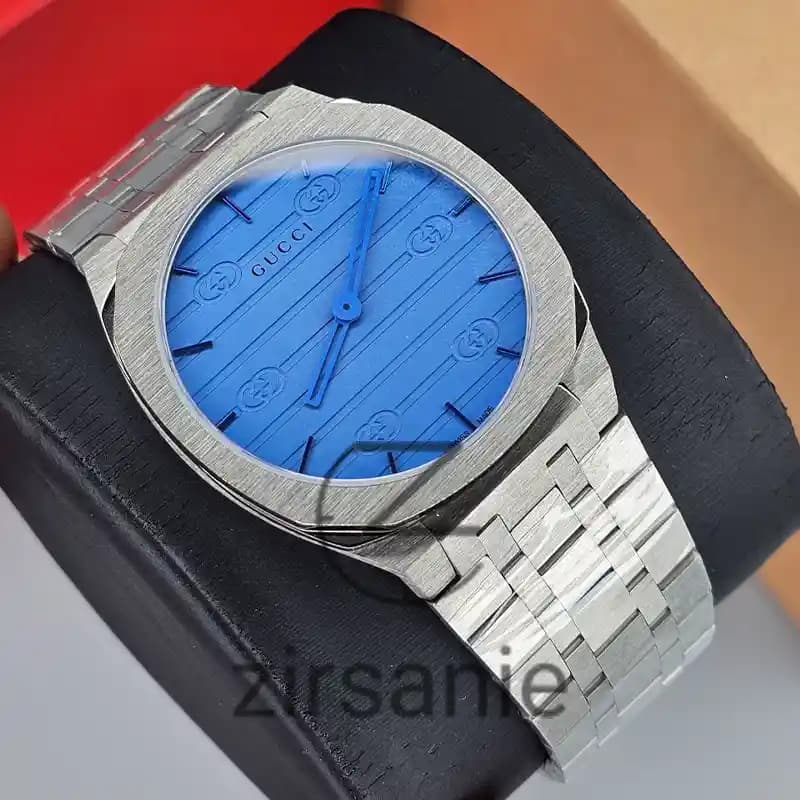 ساعت مچی زنانه و مردانه گوچی سیلور صفحه آبی Gucci Silver Blue Screen — تصویر ۲