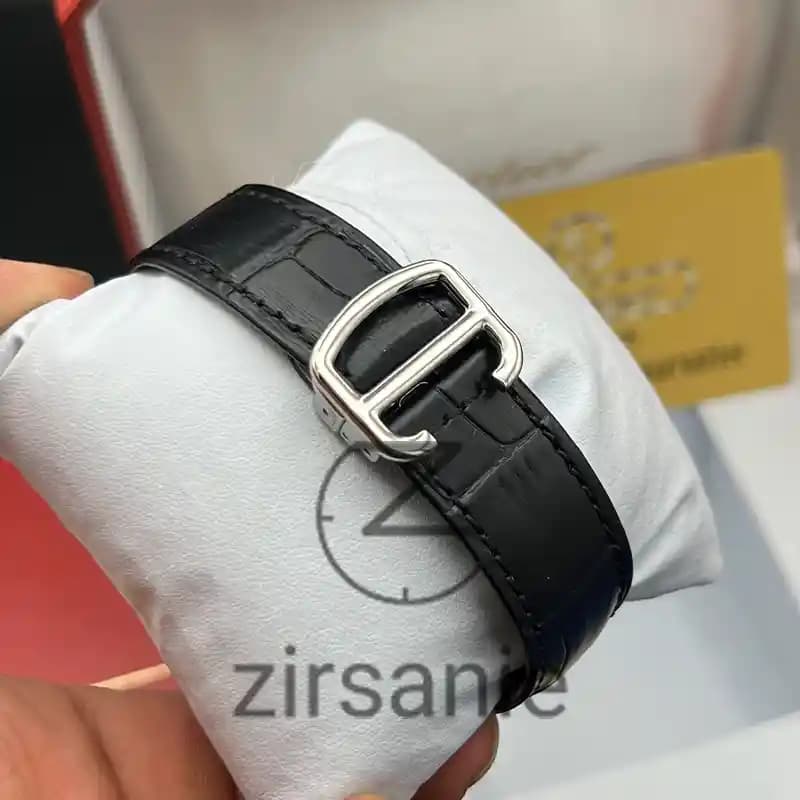 ساعت مچی مردانه کارتیر کالیبر کرنورا سیلور بند چرم Cartier Calibre de Cartier Chronograph Silver Leather Strap — تصویر ۵