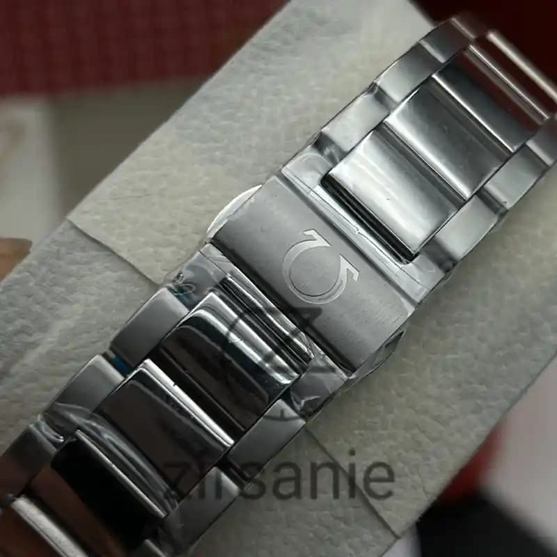 ساعت مچی مردانه امگا سیمستر اتوماتیک سیلور صفحه تیفانی Omega Seamaster co_axival Silver Tiffany Screen — تصویر ۴
