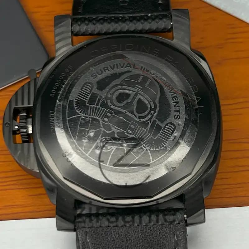 ساعت مچی مردانه پنرای اتوماتیک سابمرسیبل فول مشکی Panerai Submersible Full Black — تصویر ۸