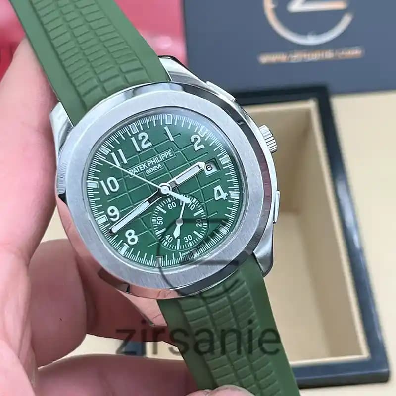 ساعت مچی مردانه پتک فیلیپ آکوانات سیلور سبز Patek Philippe Aquanaut Green Silver — تصویر ۵
