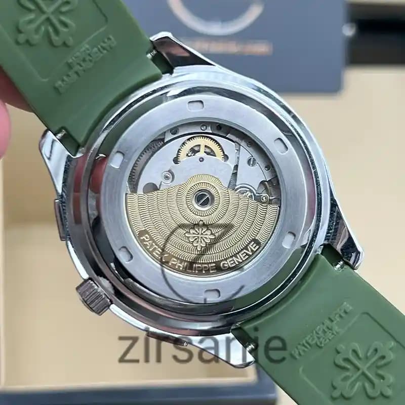 ساعت مچی مردانه پتک فیلیپ آکوانات سیلور سبز Patek Philippe Aquanaut Green Silver — تصویر ۷