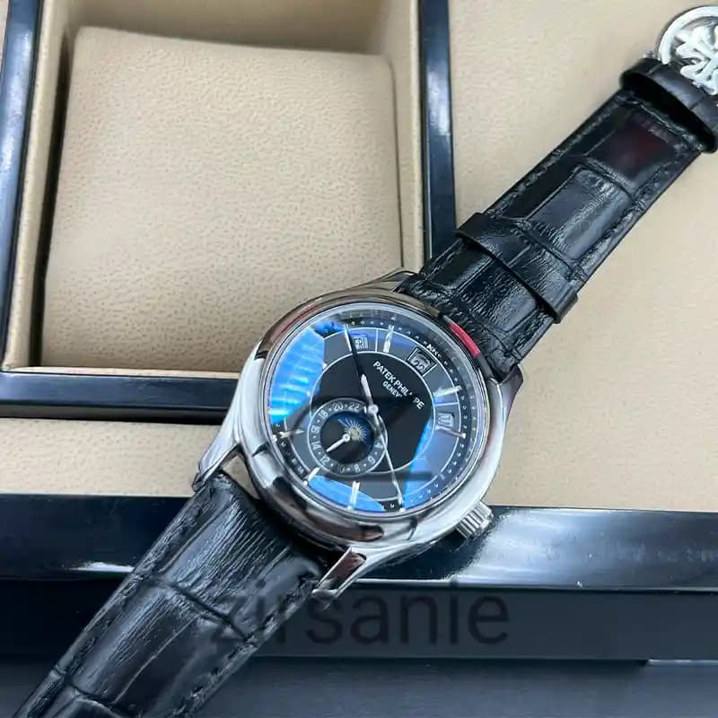 ساعت مچی مردانه پتک فیلیپ آکوانات سیلور صفحه مشکی Patek Philippe Aquanaut Silver Black Screen — تصویر ۸
