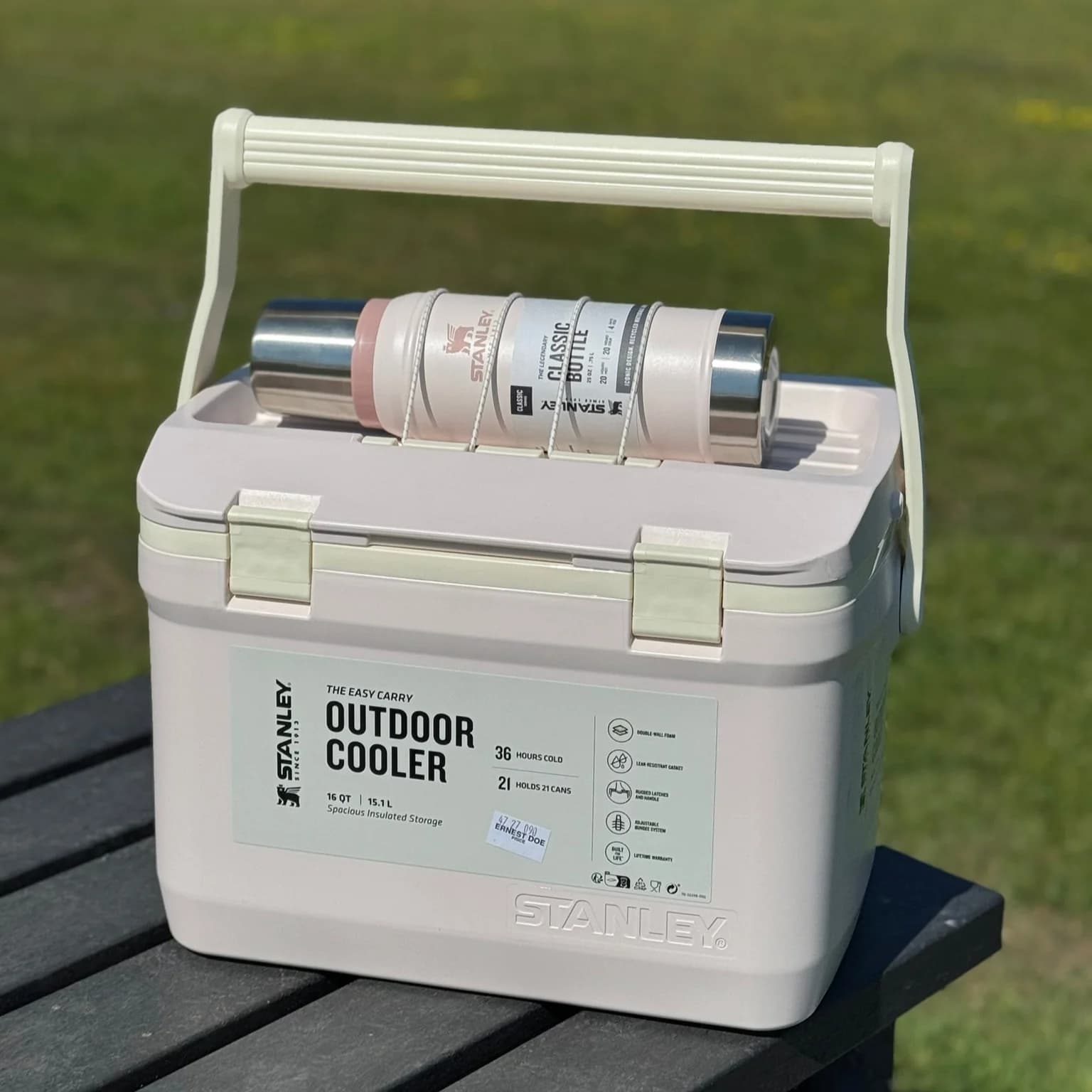 یخدان استنلی – کولباکس 15.1 لیتری Stanley Easy-Carry Outdoor Cooler | 15.1L — تصویر ۷