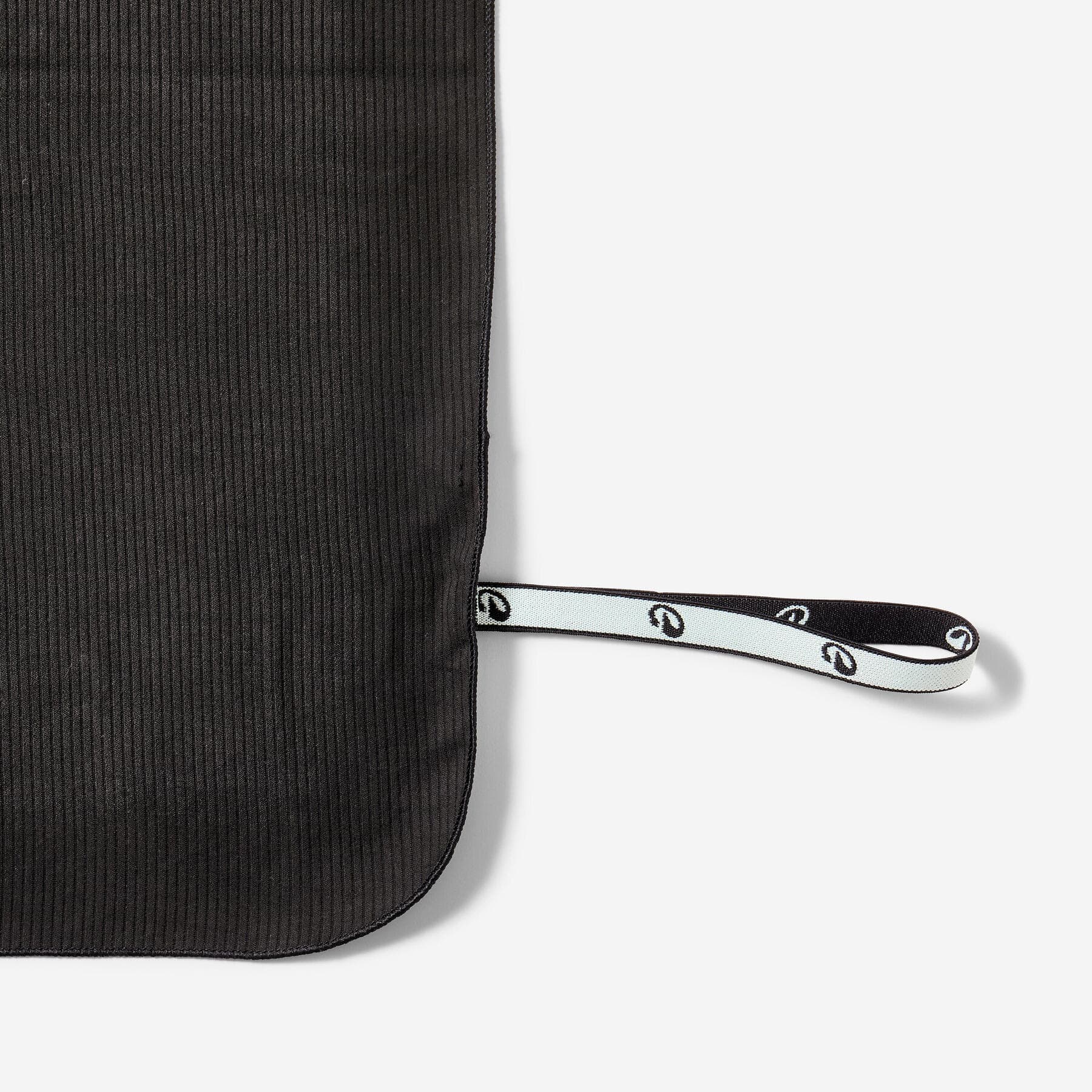 حوله نابایجی مایکروفایبر دکتلون Nabaiji Microfiber Towel – XL Length – Black/Gray striped – 110 × 175 cm — تصویر ۵