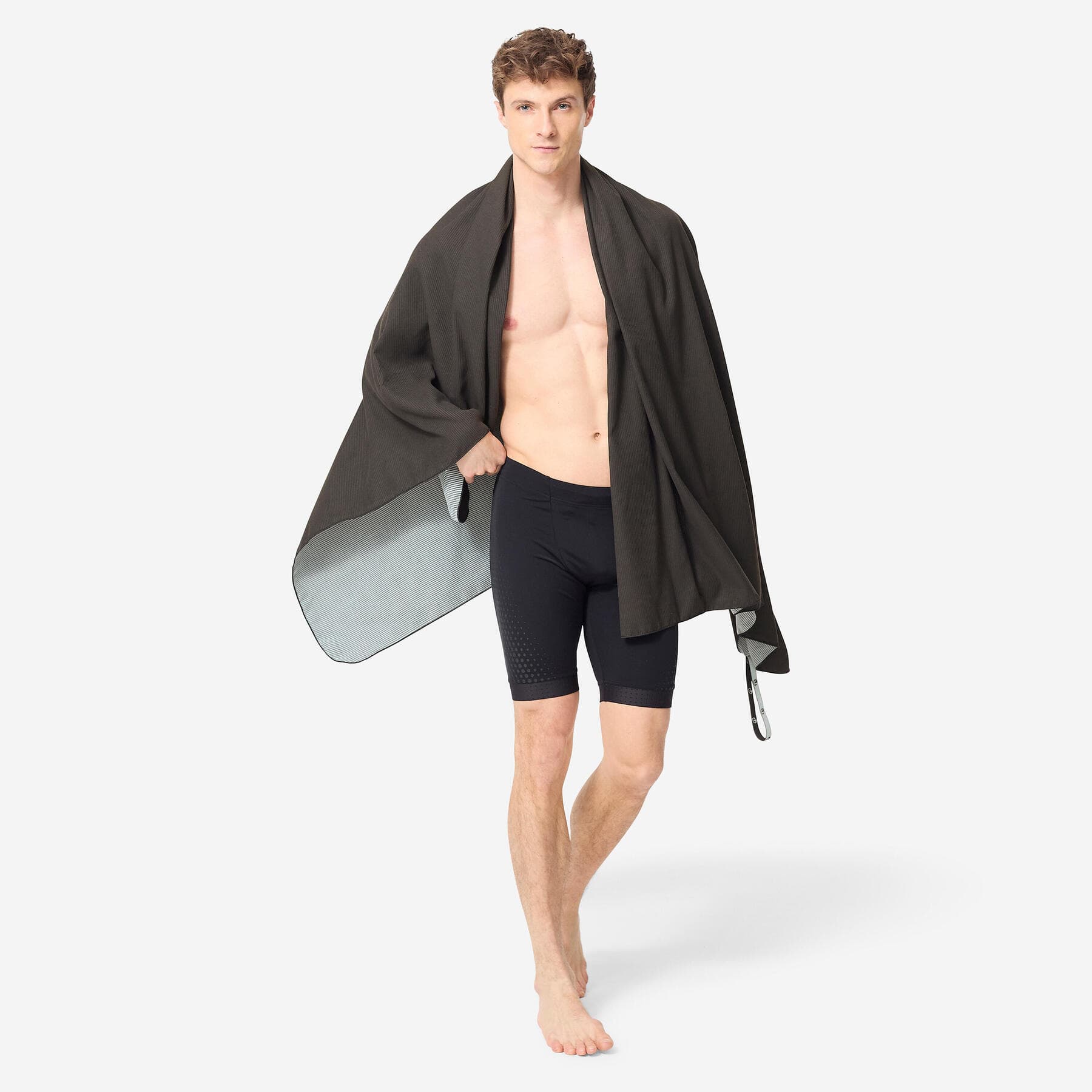حوله نابایجی مایکروفایبر دکتلون Nabaiji Microfiber Towel – XL Length – Black/Gray striped – 110 × 175 cm