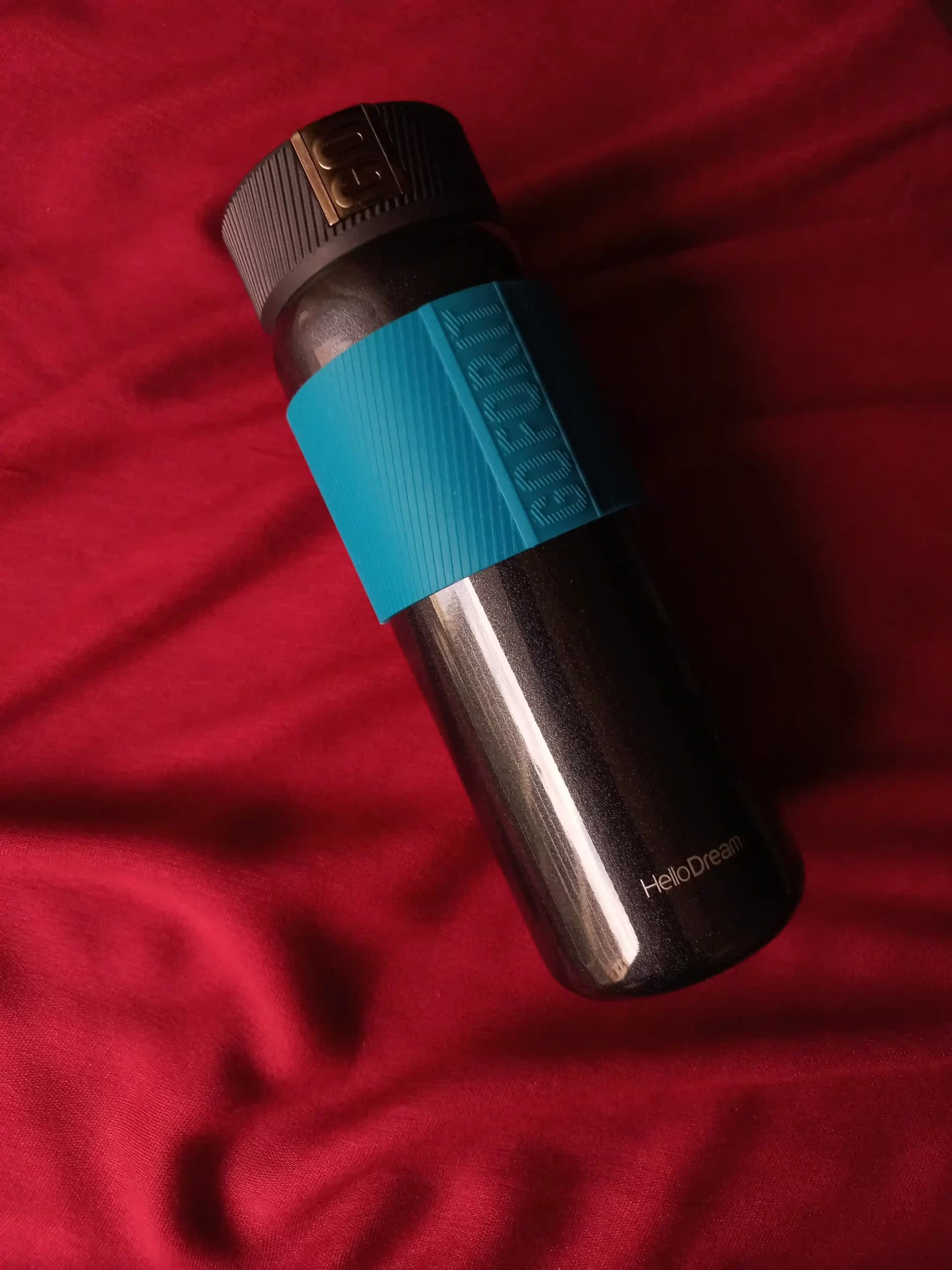 تراول ماگ بدون نشتی برند HelloDream – 490ml — تصویر ۴