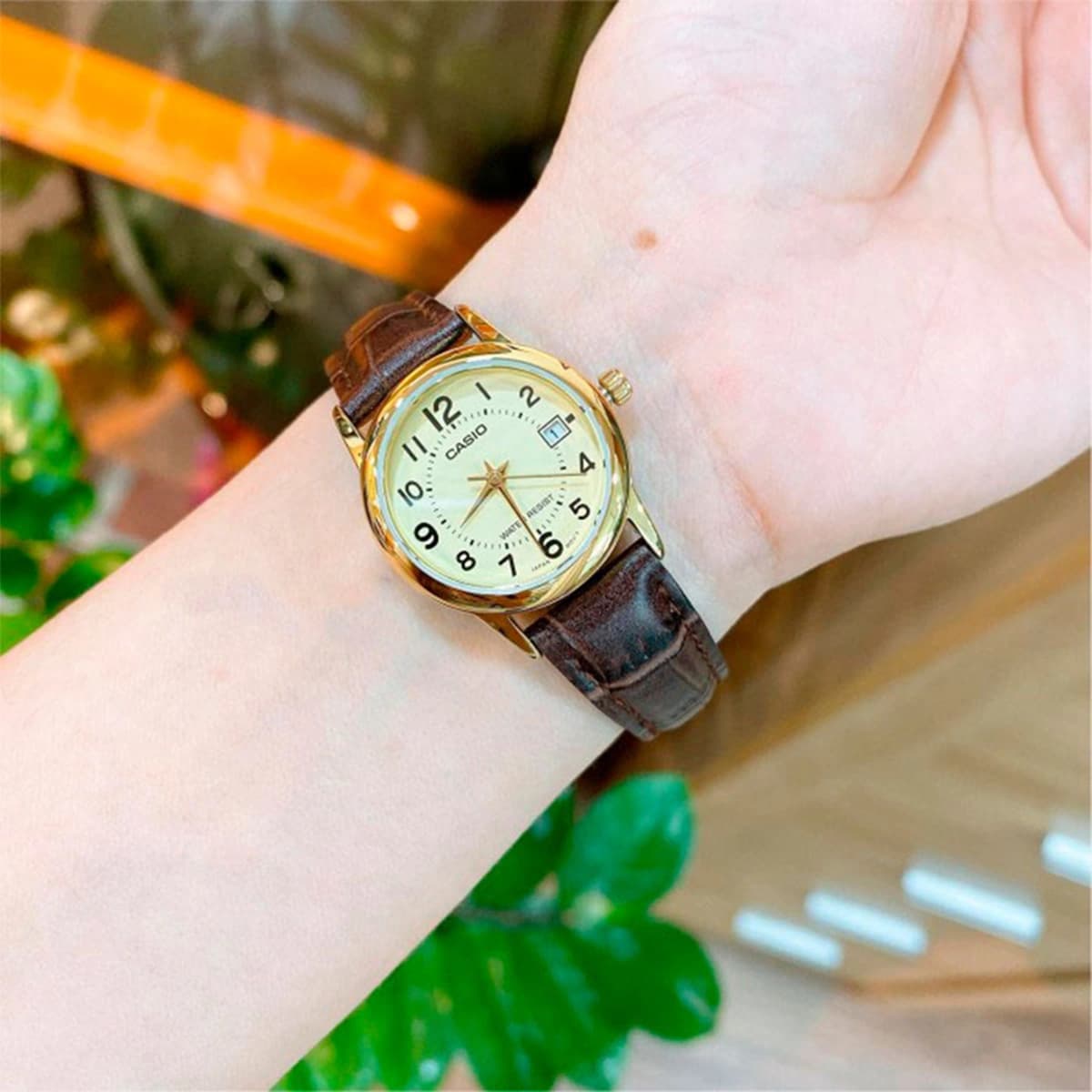 ساعت مچی زنانه کاسیو CASIO اورجینال مدل LTP-V002GL-9B — تصویر ۴