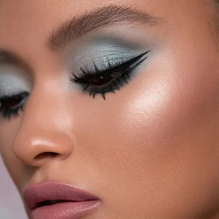 پالت سایه رترو گلم ناتاشا دنونا Retro Glam — تصویر ۲