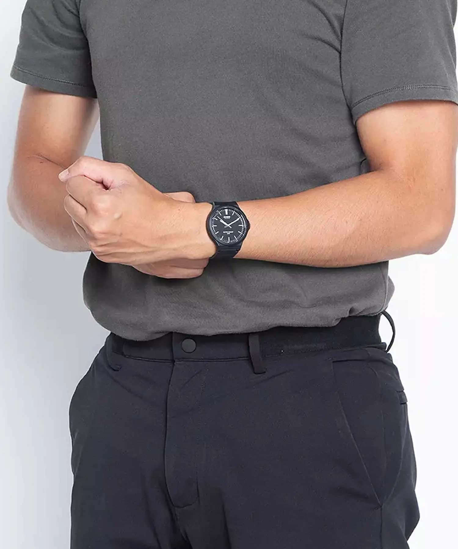 ساعت مچی کاسیو Casio / MW-240-1EVDF — تصویر ۹