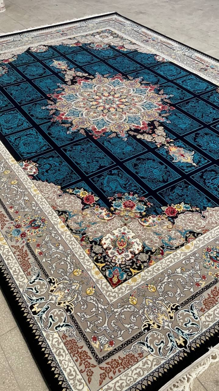 طرح رومینا سرمه ای فرش 700 شانه تراکم 2550 ساده هشت رنگ — تصویر ۳