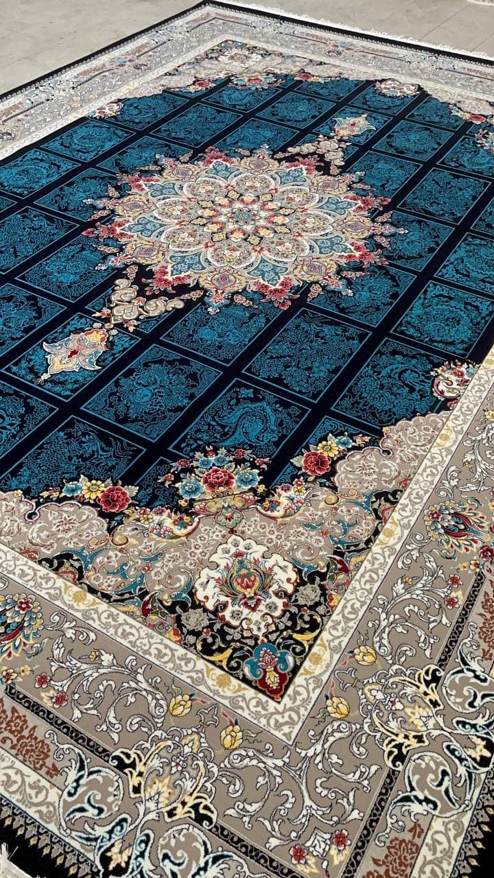 طرح رومینا سرمه ای فرش 700 شانه تراکم 2550 ساده هشت رنگ