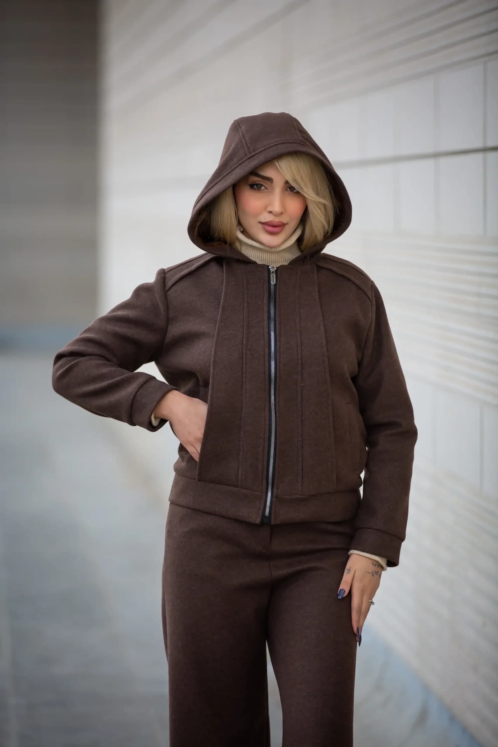 سویشرت زنانه کلاهدار استردار