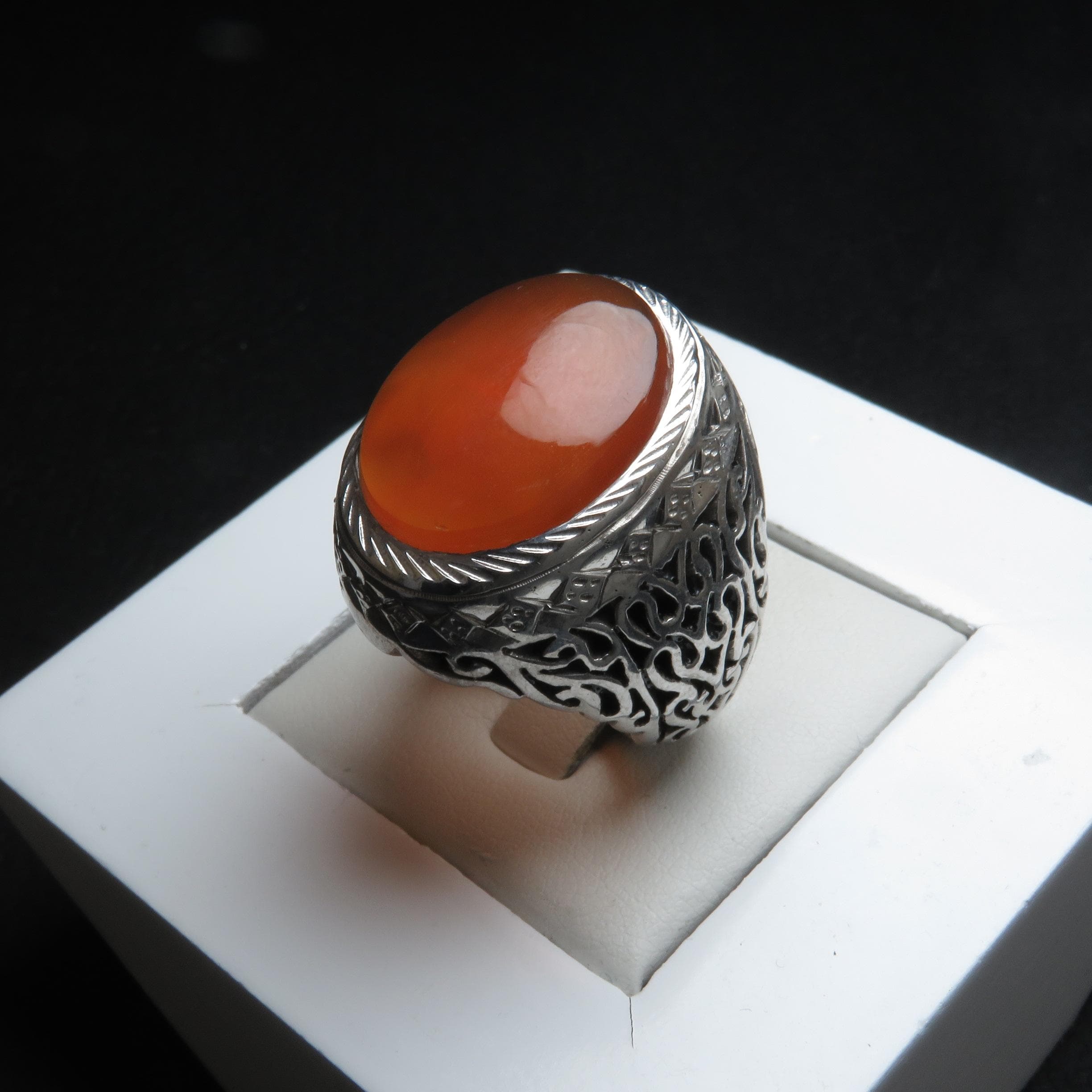 انگشتر دست ساز عقیق یمنی سرخ — تصویر ۶