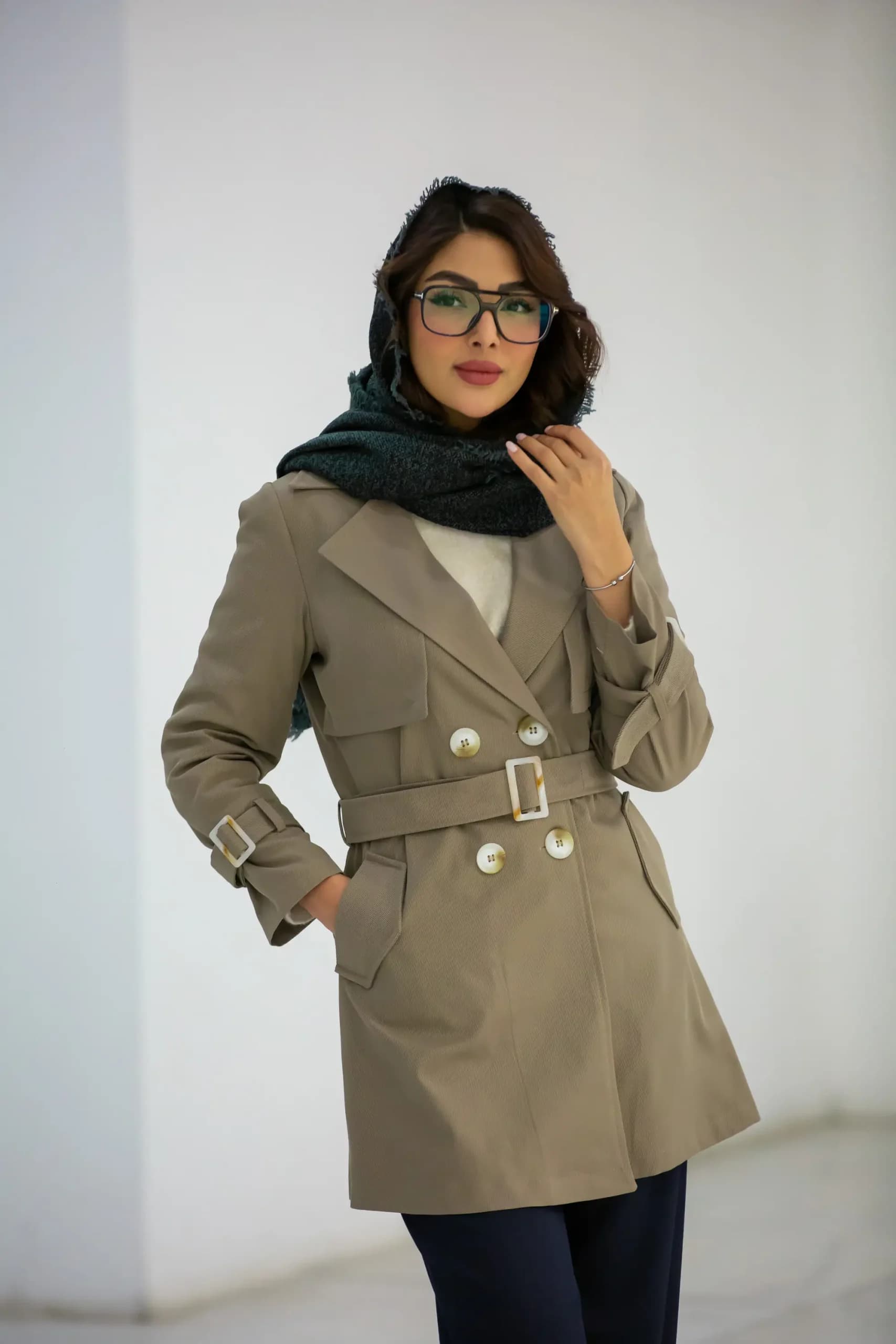 مانتو پارکا کجراه ژیله دار میدی — تصویر ۴