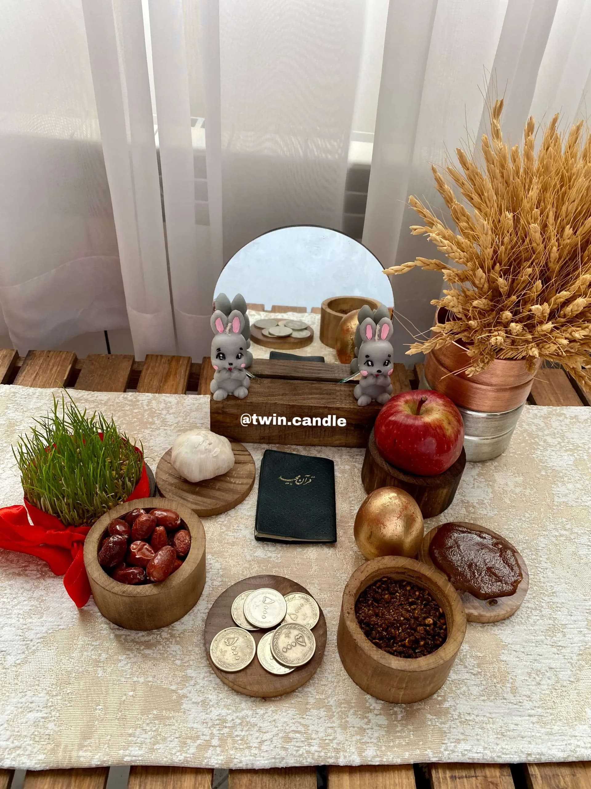 ست هفتسین چوبی — تصویر ۶