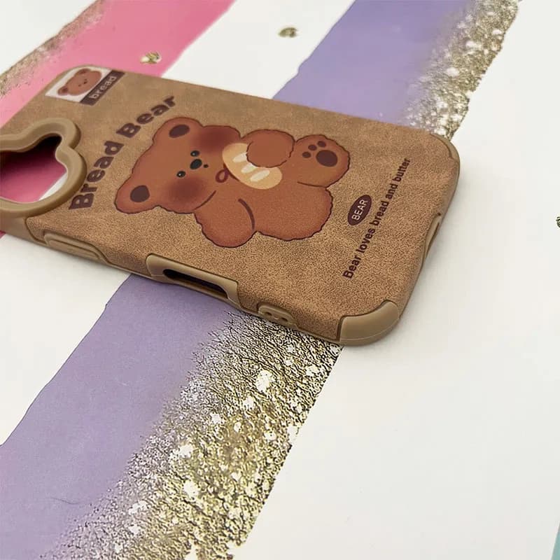 قاب گوشی iPhone 16 آیفون طرح خرس کد 973 — تصویر ۲