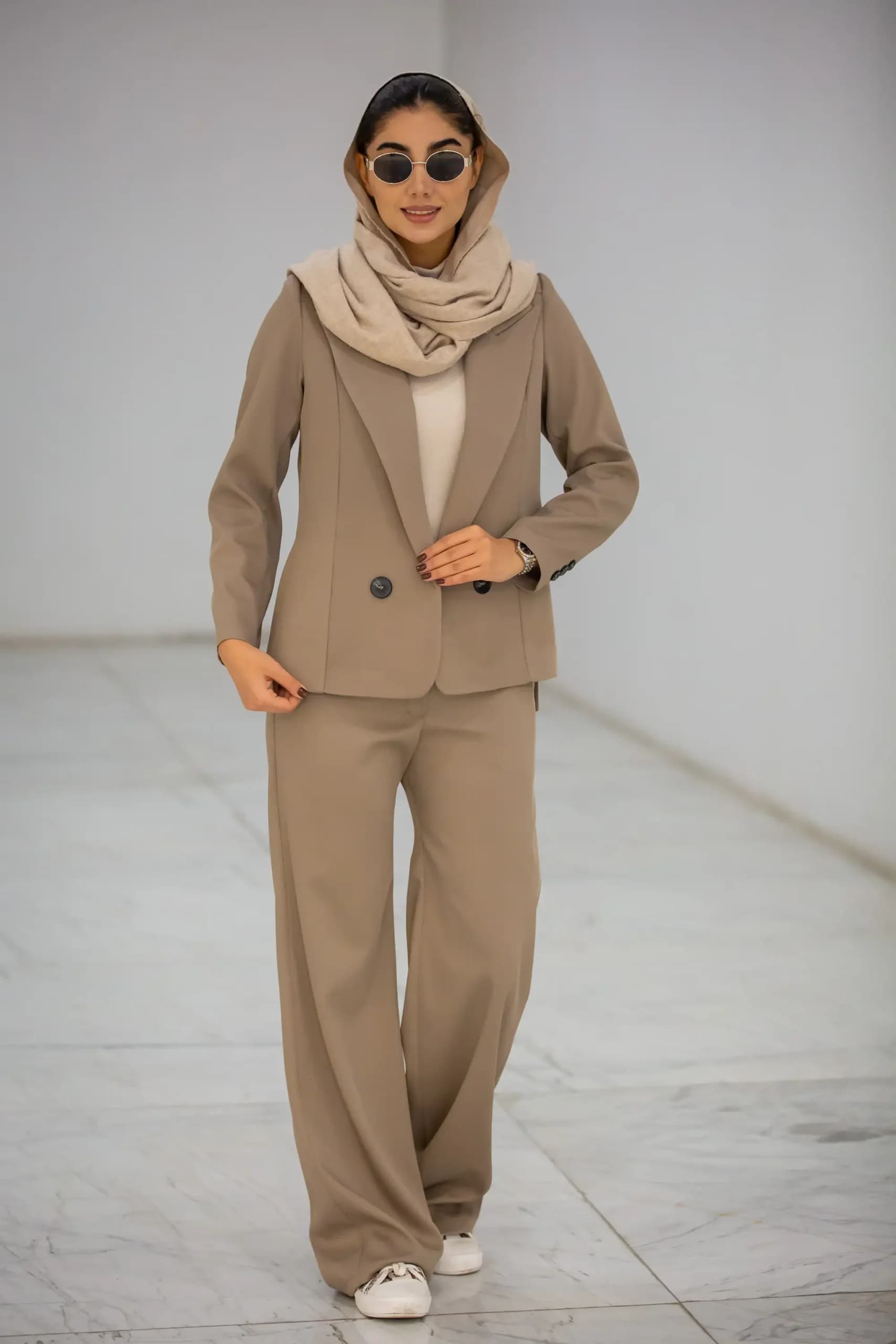 کت زنانه بلدینگ بغل چاک — تصویر ۶