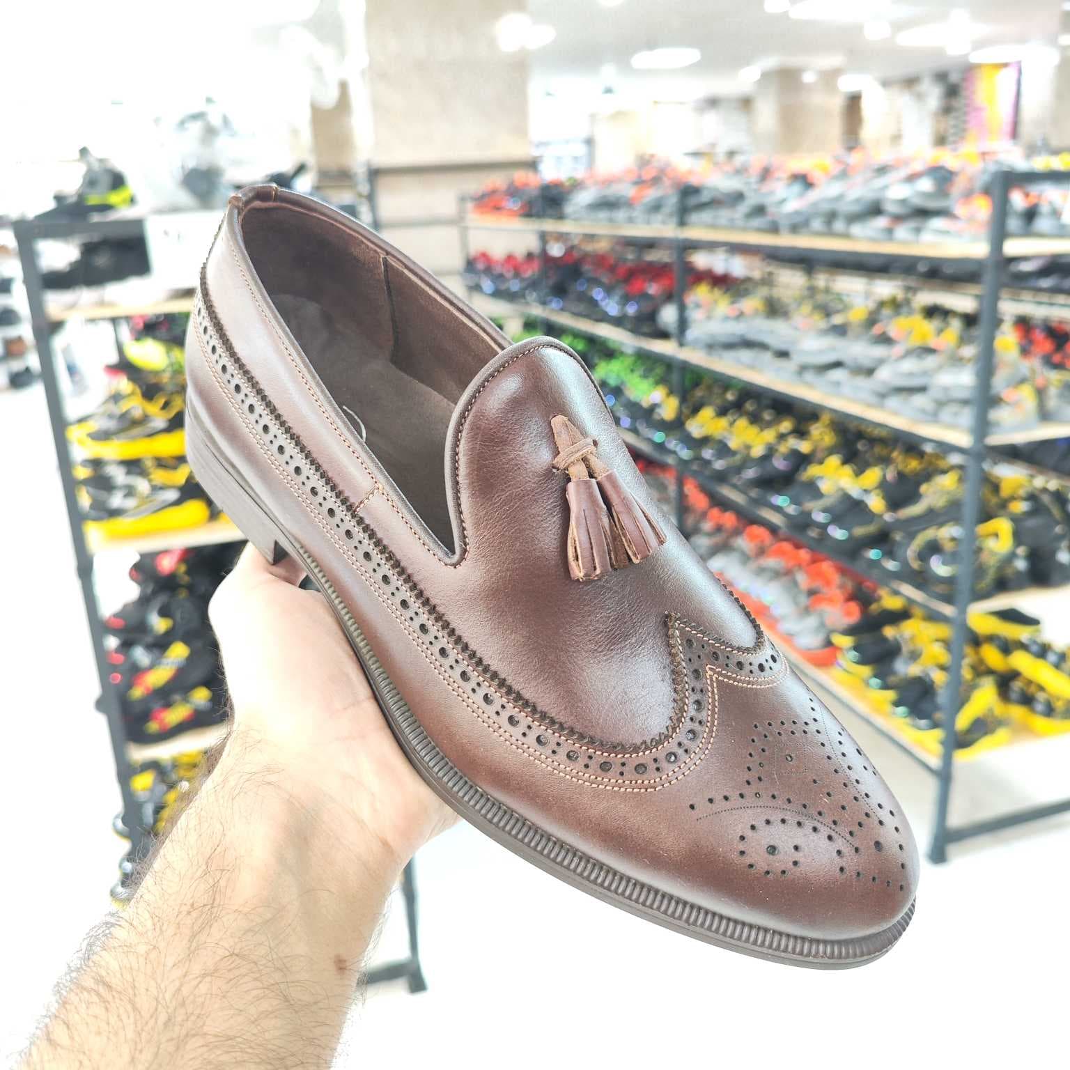 کفش چرم مردانه در کرج‌گوهردشت