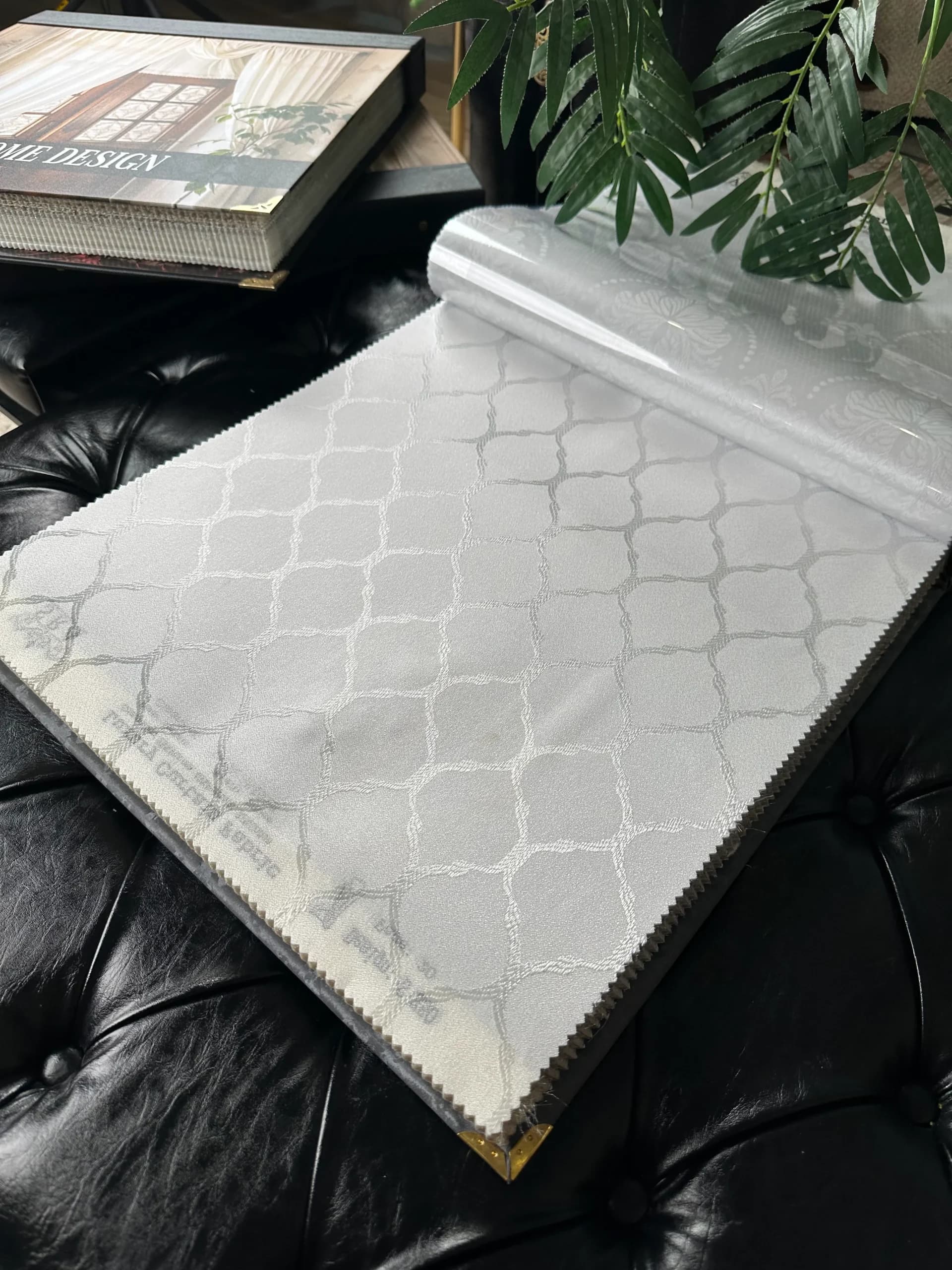 پرده حریر اسپرت بدون نیاز به آستر طرح لوزی هندسی
